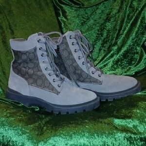 Stylish Gray Lace-Up Boots with Patterned Side